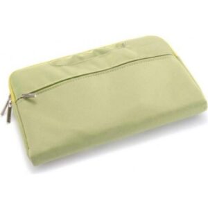 Grüne Laptop-Tasche mit Reißverschluss auf weißem Hintergrund.