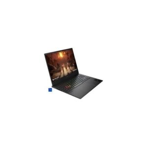 Laptop mit Gaming-Bildschirm, dunkle Tastatur, Explosion im Hintergrund.